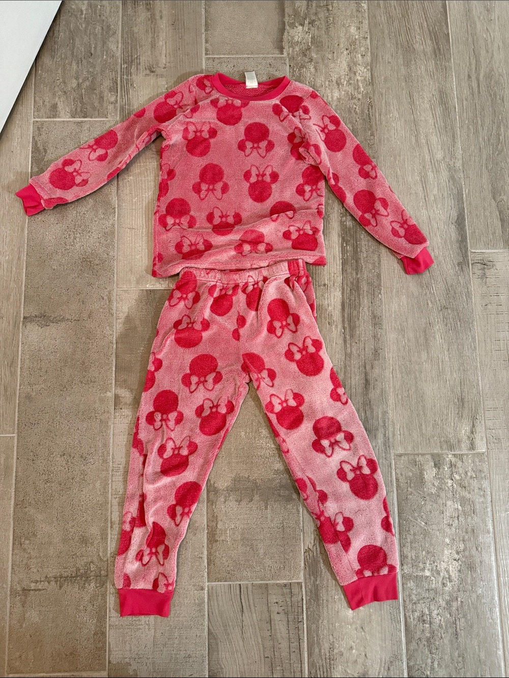 Disney Pink and Red Minnie Mouse Fleece Pajama Set